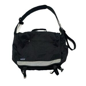 Patagonia Half Mass Computer Messenger Bag Blue